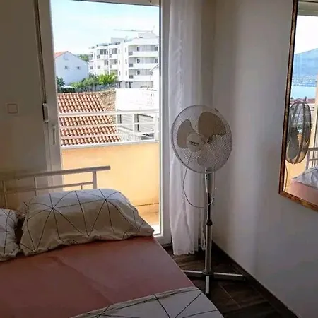 Stella Apartment *